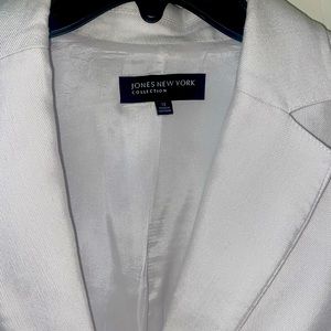 Jones New York white blazer